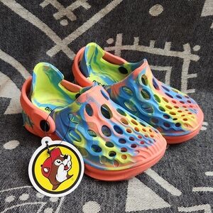 NWT Buc-ee's Hydro Clogs Orange Splash 2024 Unisex Kids / Toddler Size 7/8